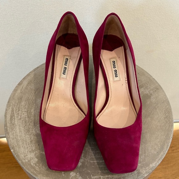 Miu Miu Pink Suede Crystal Embellished Block Heel - Picture 4 of 5